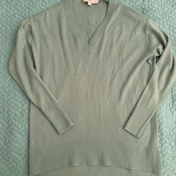 Loft XXSP Green Sweater VNeck Top - Picture 5 of 7